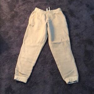 Under armour sweatpants/joggers